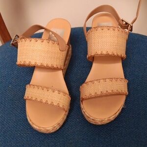 Women's Tan Sandals